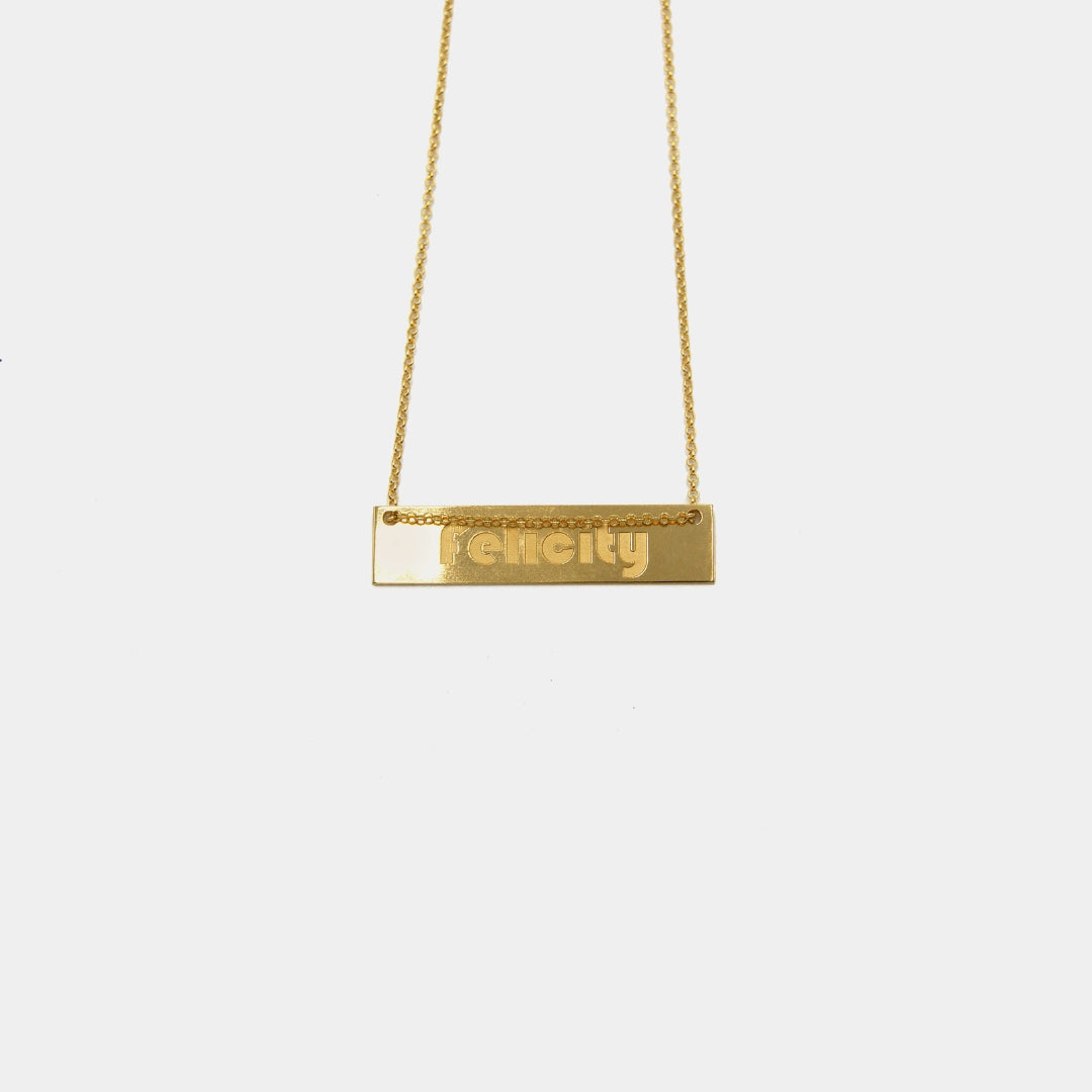 agapi-ids-felicity-collier-dor-plaqu-or-message image 1