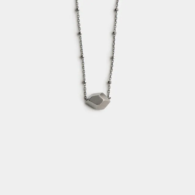agapi-love-symbols-the-desire-collier-losange-rhodium-noir image 1