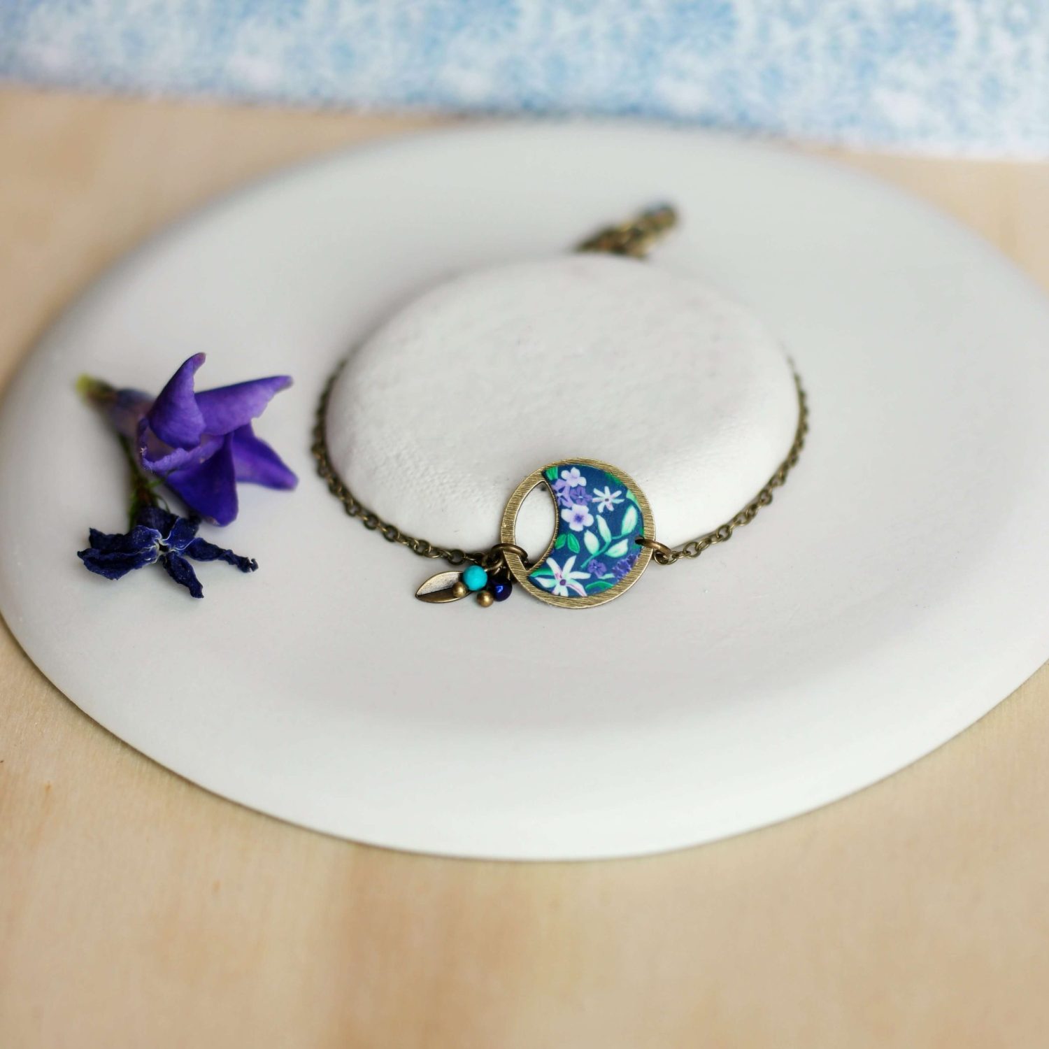11prunes-hysope-bracelet-cabochon-floral-laiton-bronze image 3