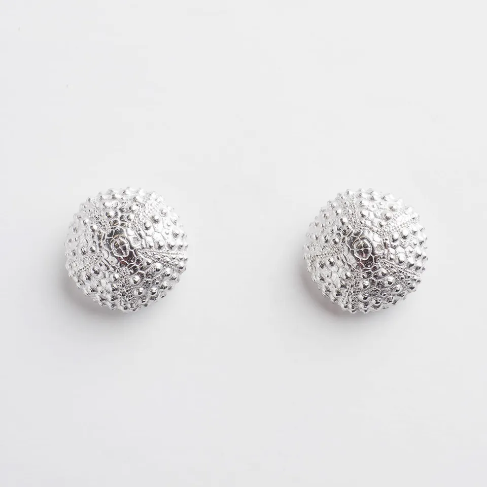 agapi-seastories-urchin-clous-argent-925-oursin image 1