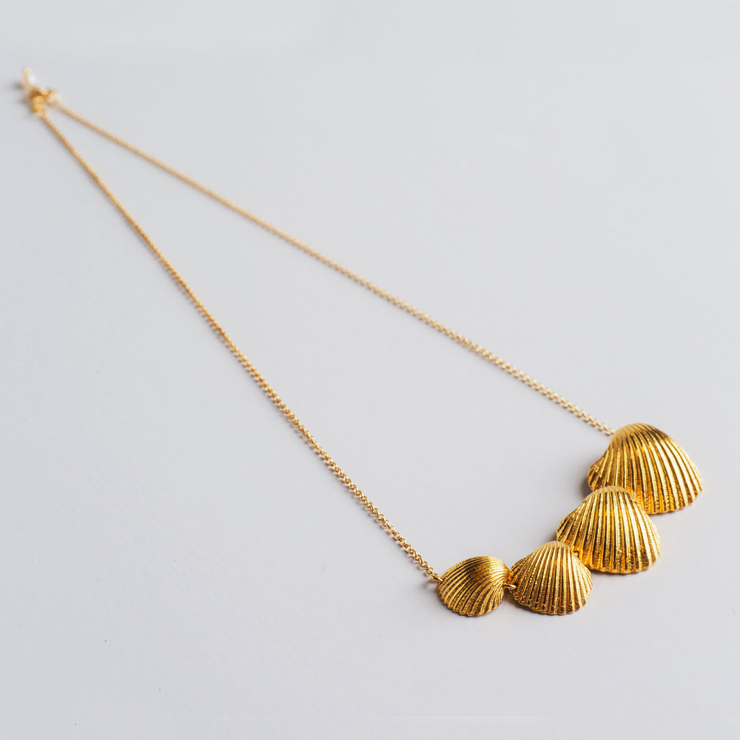 agapi-seastories-story-iv-collier-hu-tres-plaqu-or image 3