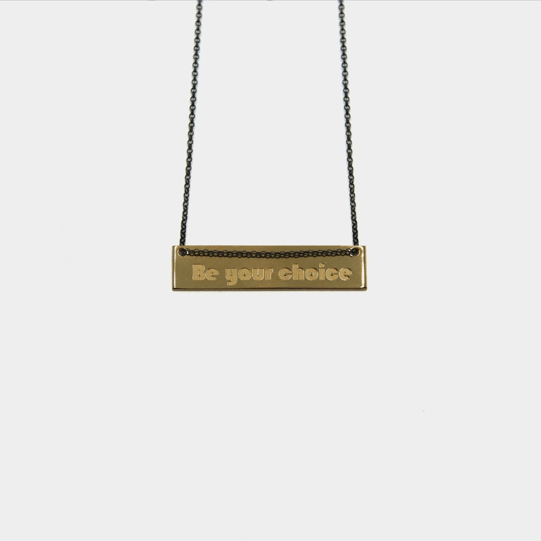 agapi-ids-be-your-choice-collier-plaqu-or-pendentif-message image 1