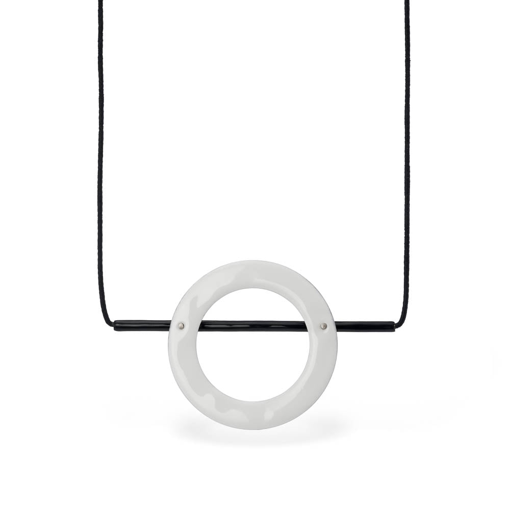 agapi-bau-circle-collier-cordon-blanc-mail-laiton image 2