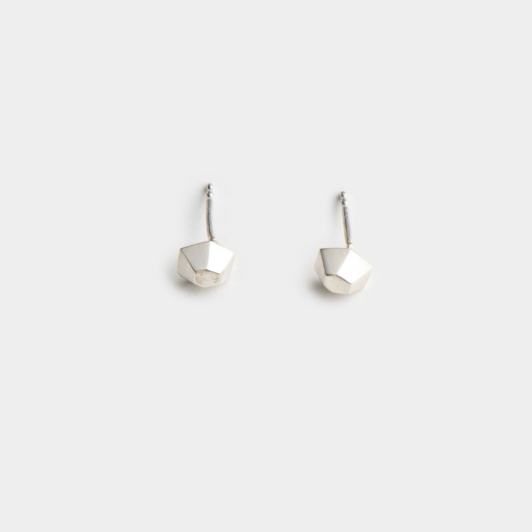 agapi-love-symbols-clous-diamant-argent-925-little-desire image 4