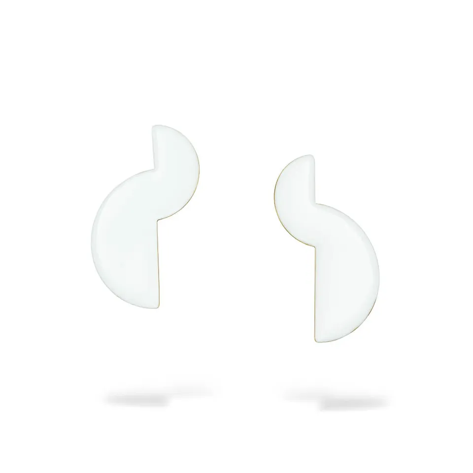 agapi-bau-jewels-balanced-boucles-d-oreilles-mail-blanc image 1
