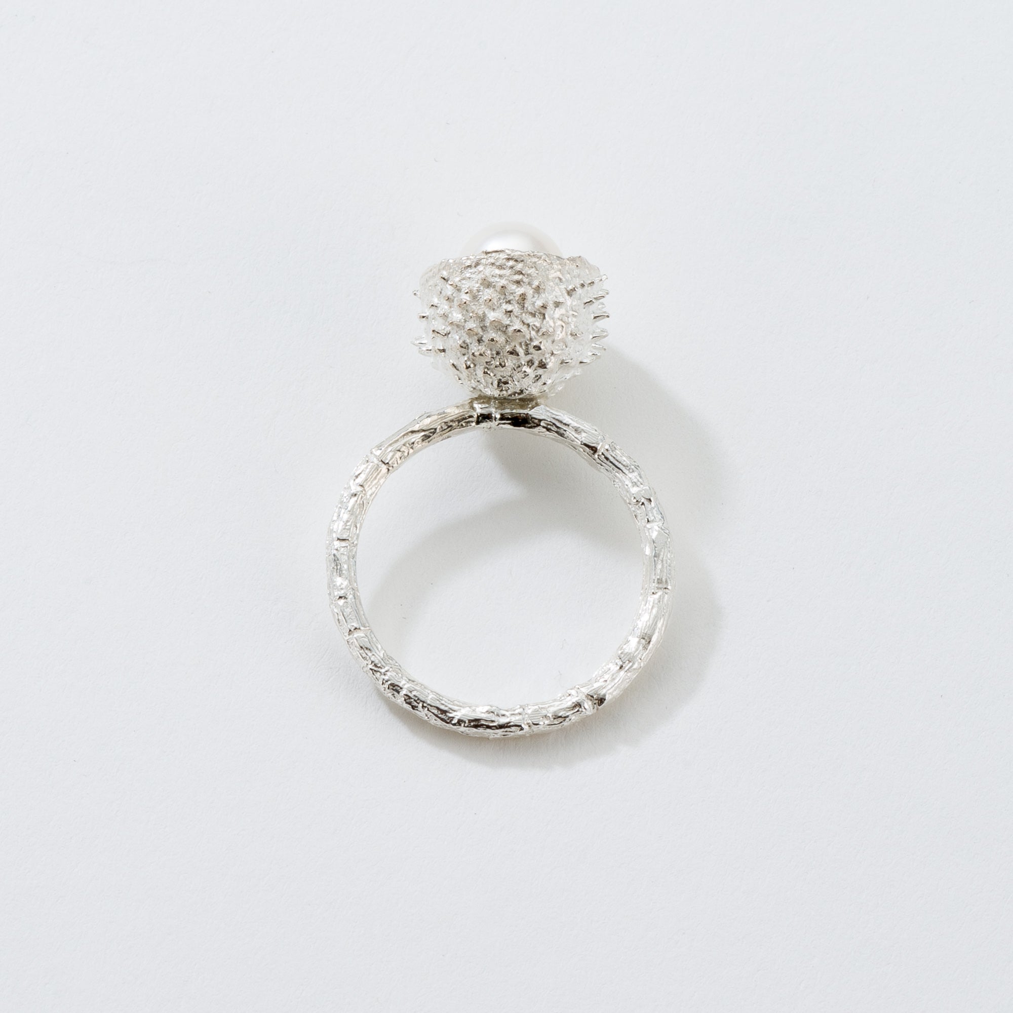 agapi-forestland-medium-acorn-bague-argent-perle image 5