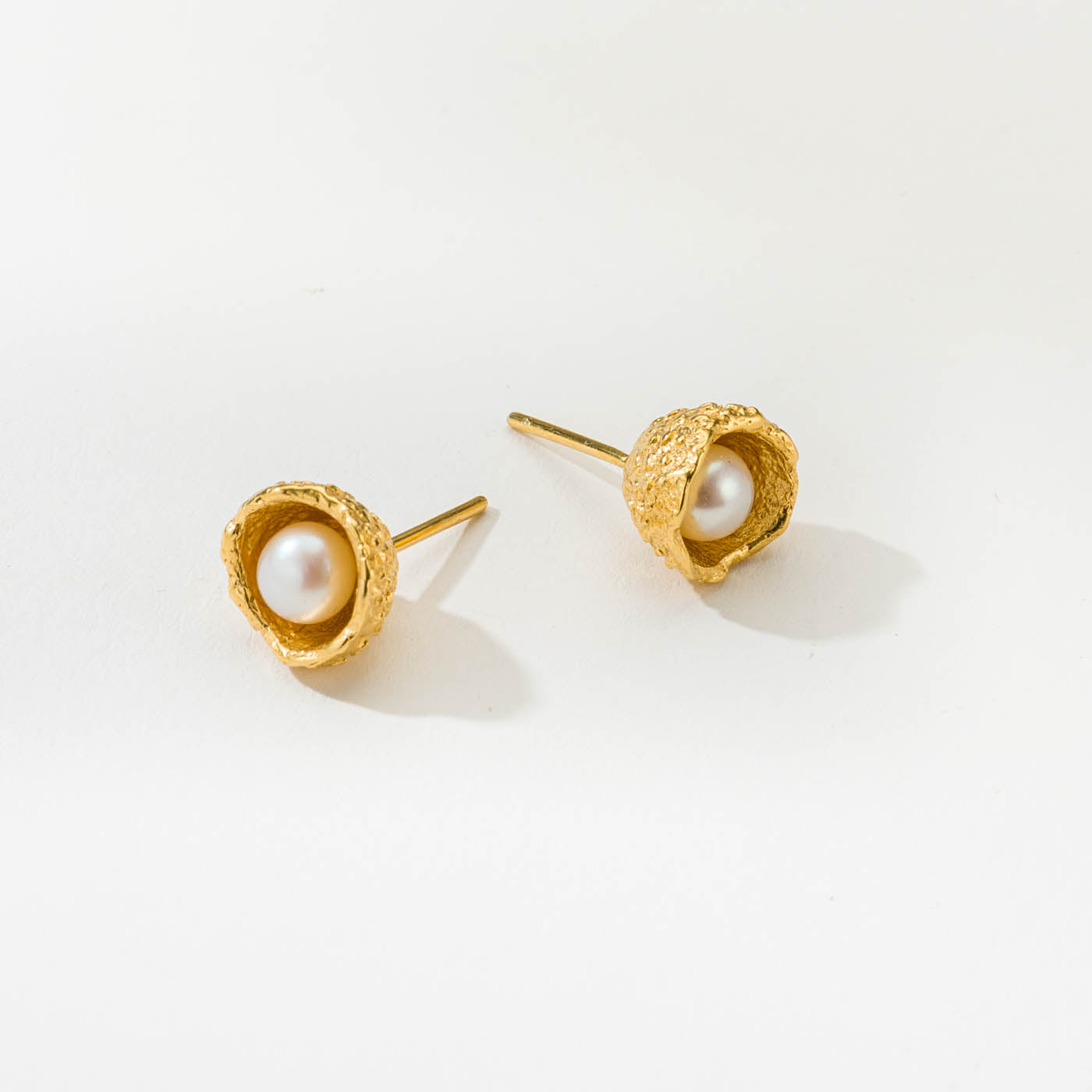 agapi-forestland-little-acorns-boucles-perle-dor-gland image 1