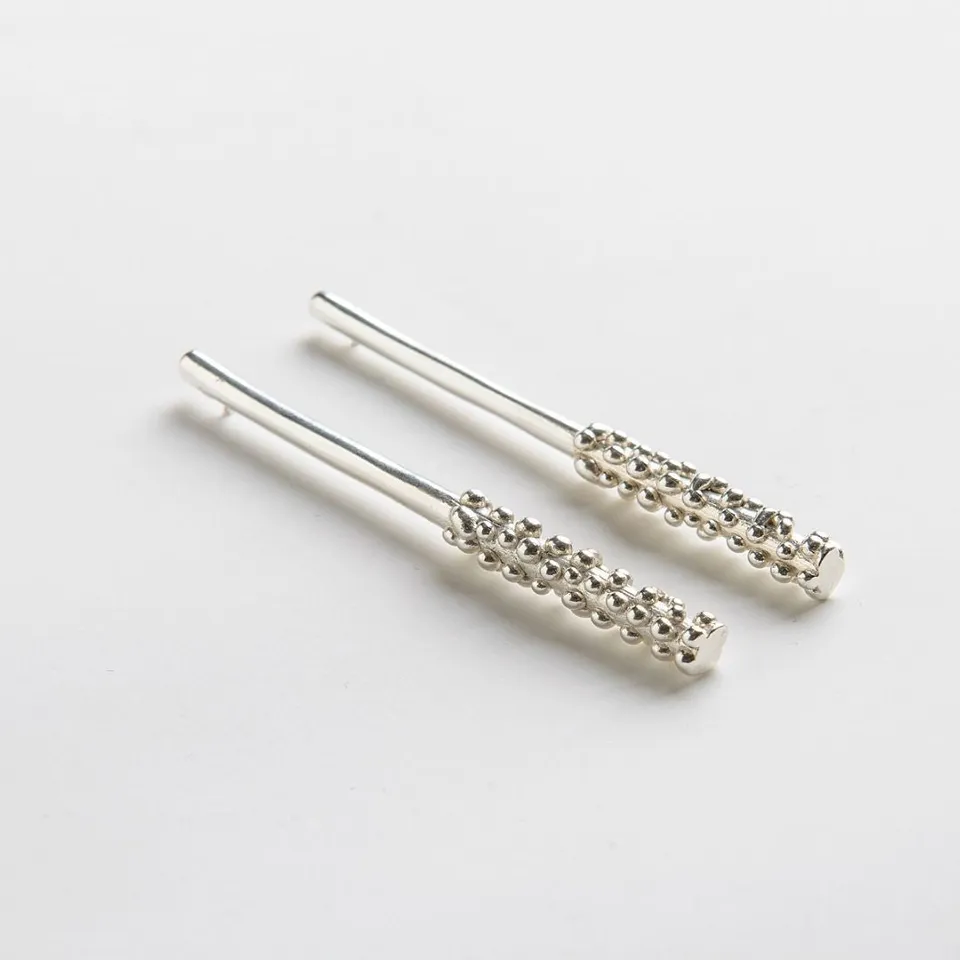 agapi-dropped-bubbles-boucles-d-oreilles-longues-argent image 1
