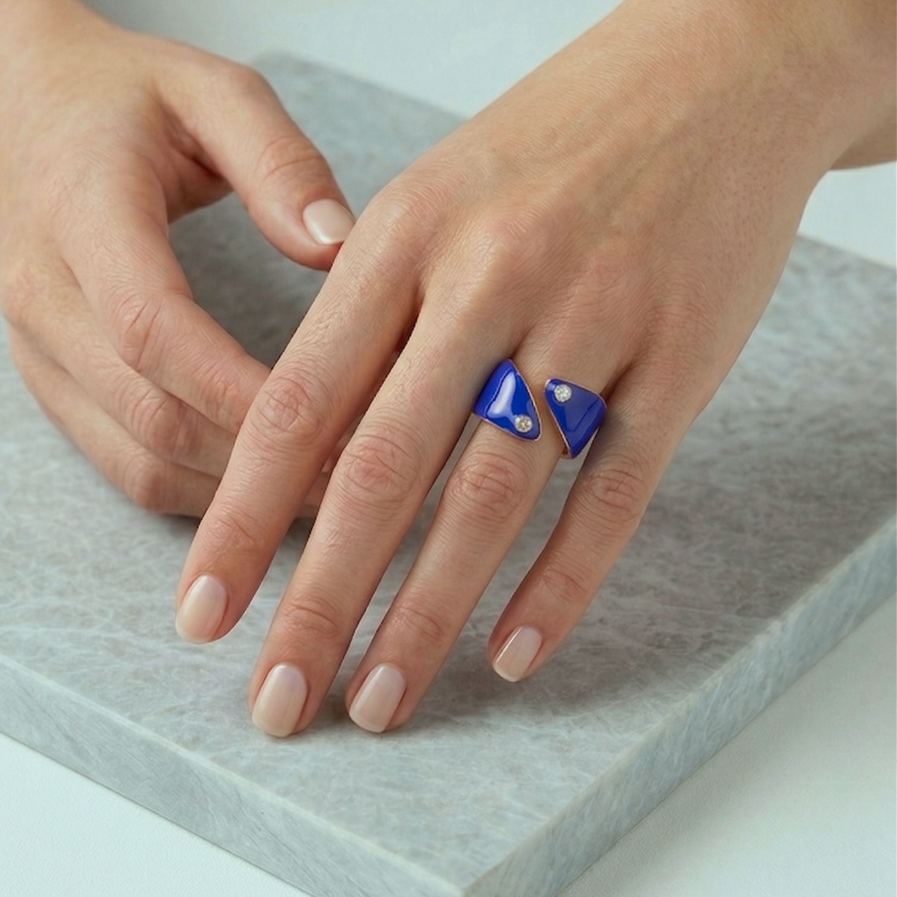 agapi-the-fish-small-fish-twin-bague-poisson-mail-bleu image 2