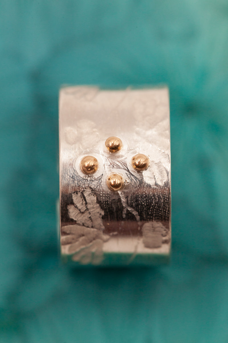atelier-claire-marie-steinmetz-constellation-bague-argent-perles-or image 2