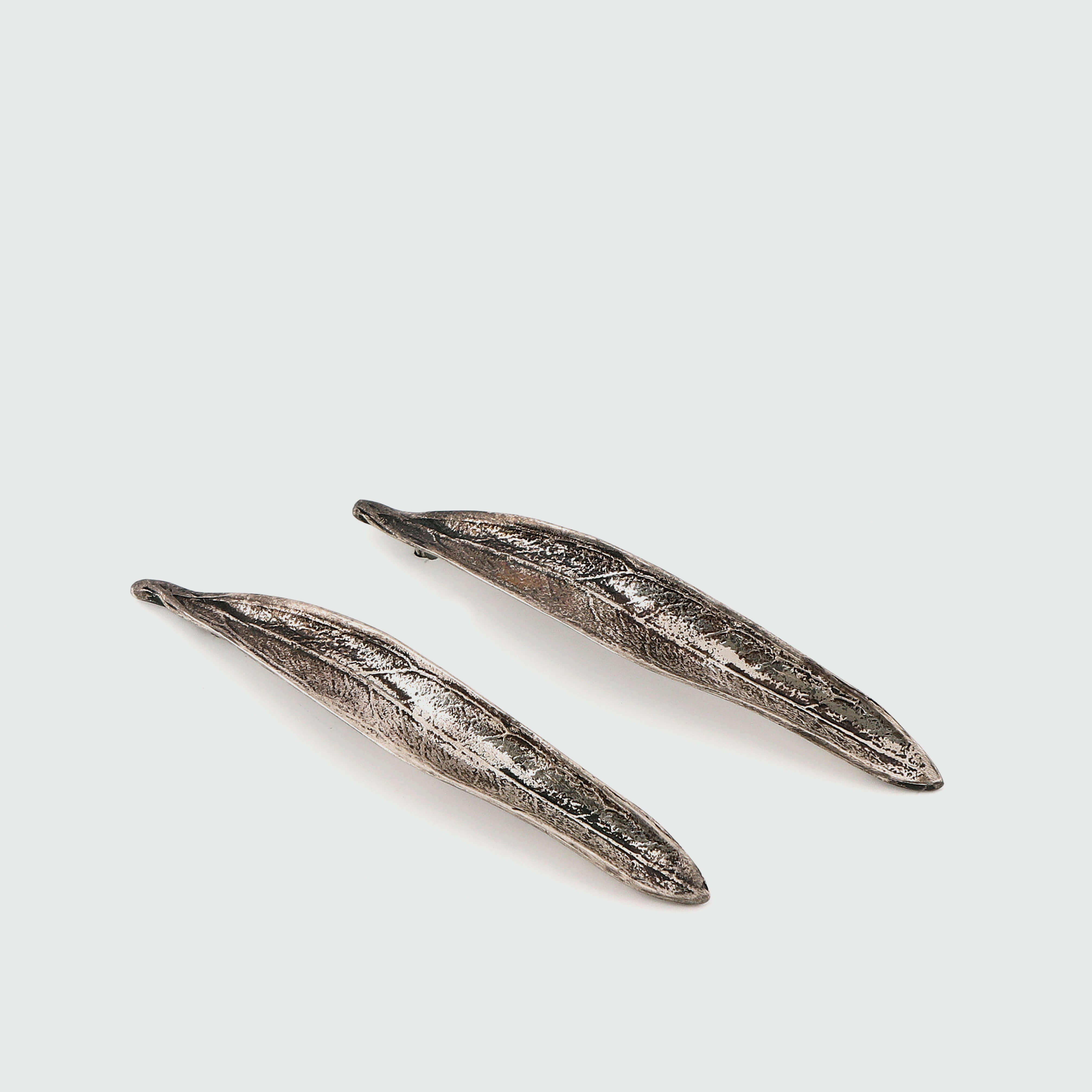 agapi-olive-leaves-boucles-longues-noires-oxydation image 1