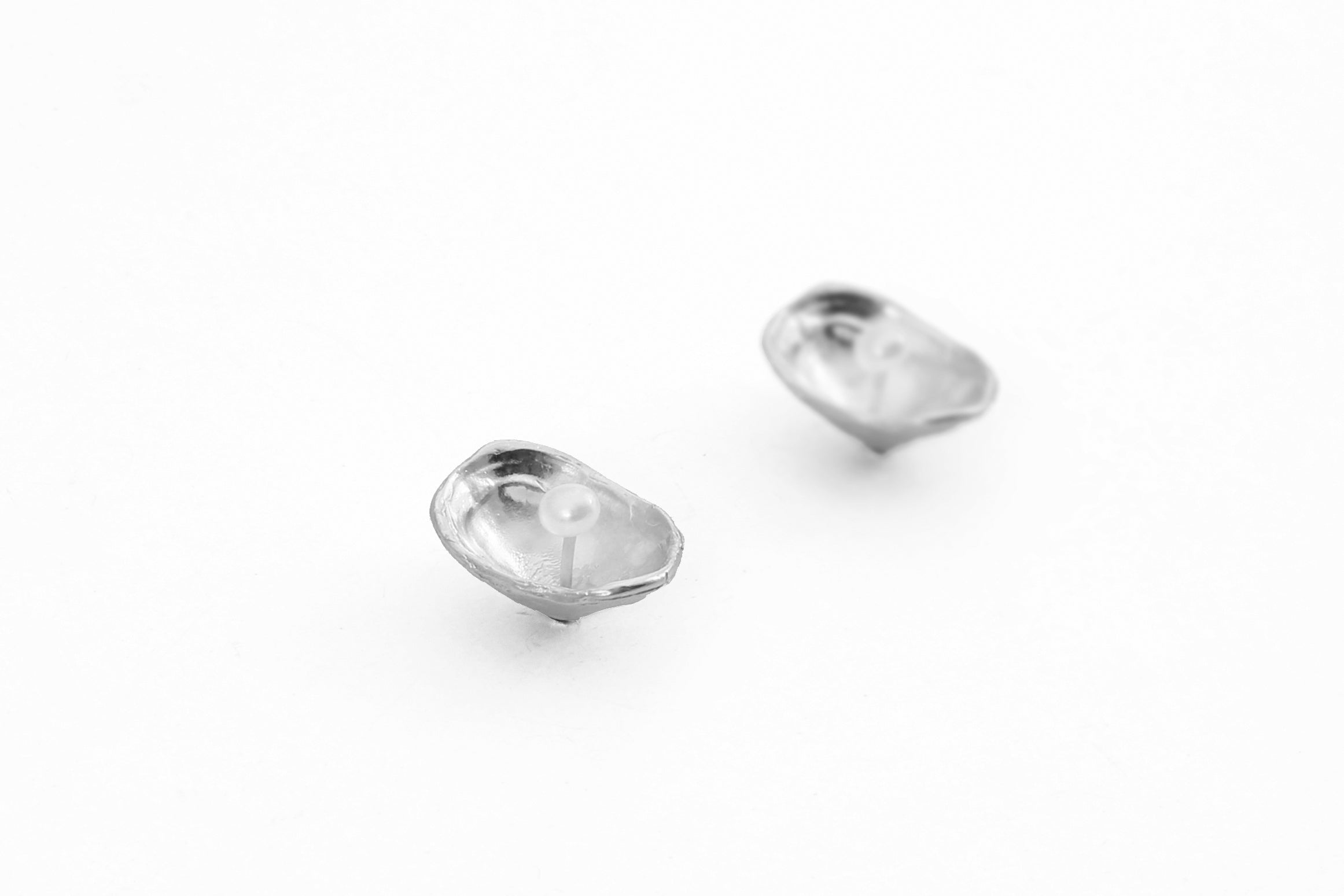 agapi-seastories-limpet-clous-perle-argent-925-coquillage image 4
