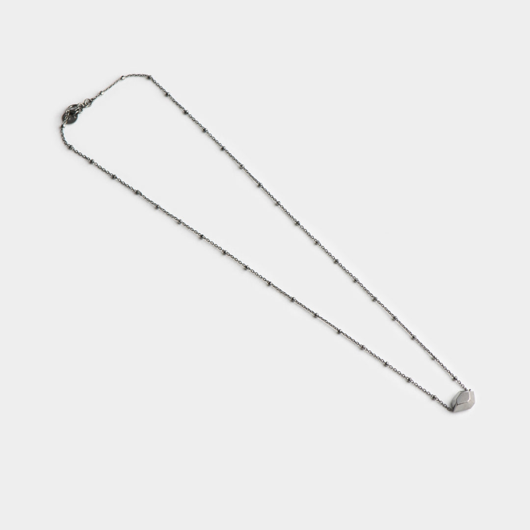agapi-love-symbols-the-desire-collier-losange-rhodium-noir image 4