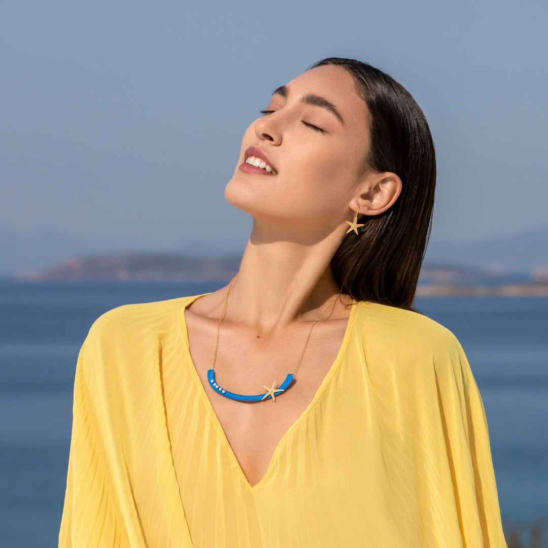 agapi-seastories-summer-breeze-collier-toile-mer-bleu-or image 2