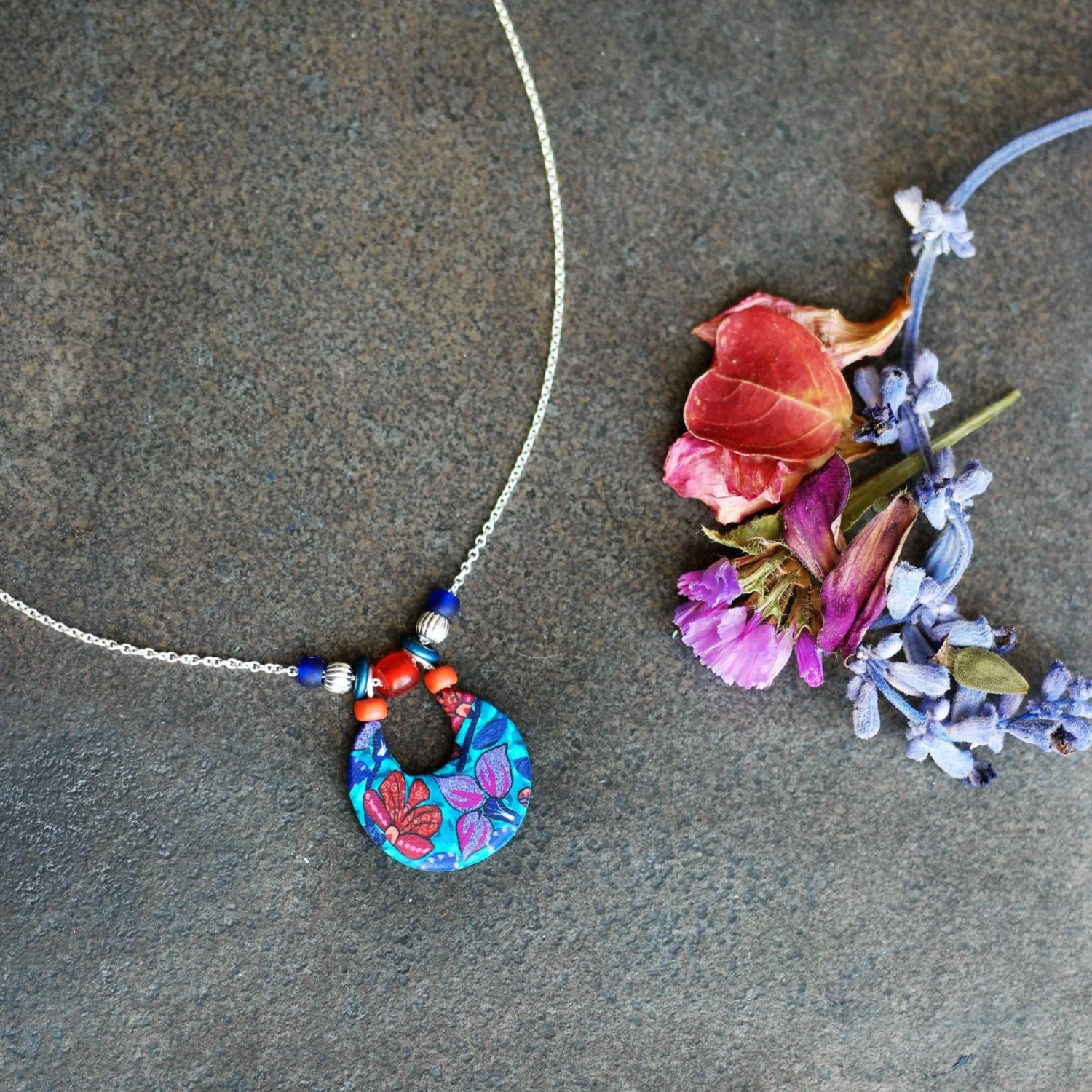 11prunes-clivia-collier-argent-pendentif-wax-violet-terracotta-42cm image 1