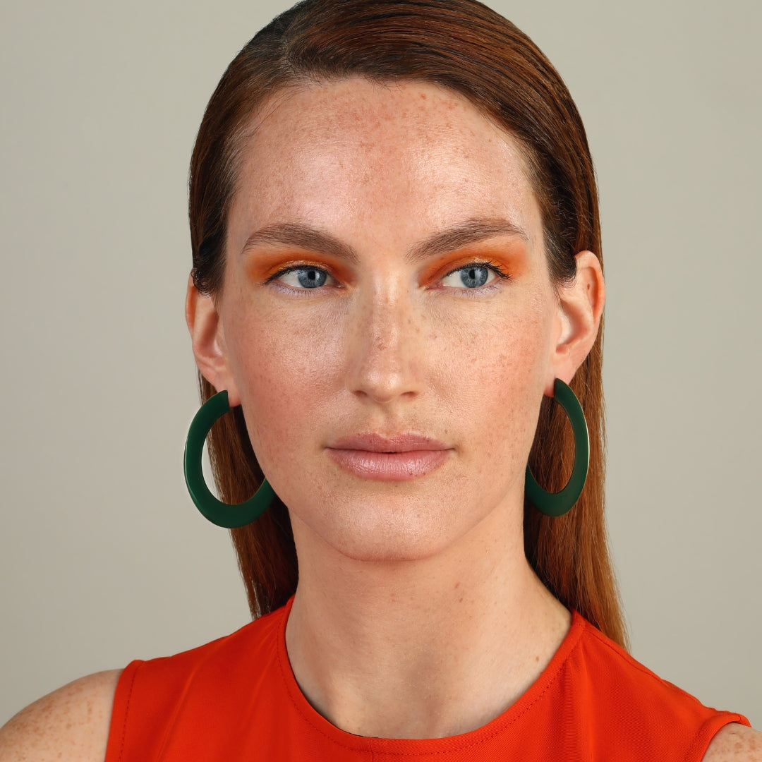 agapi-bau-jewels-picasso-boucles-d-oreilles-mail-rouge-vert image 4
