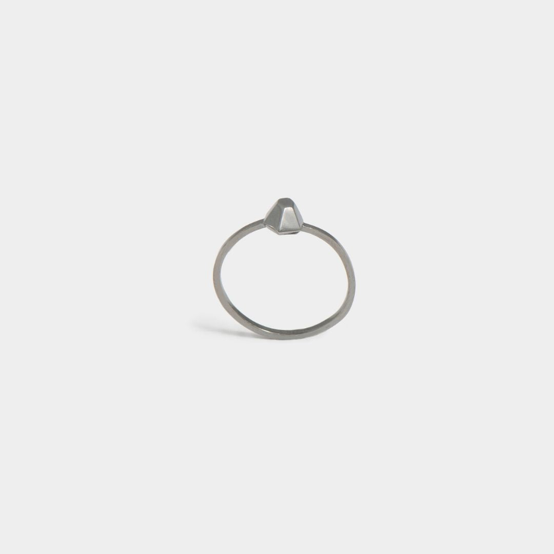 agapi-love-symbols-little-desire-bague-argent-rhodium-noir image 3