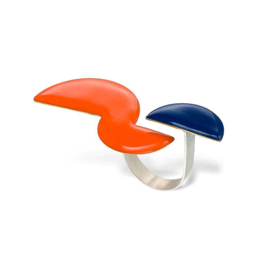 agapi-bau-jewels-balanced-bague-cercle-mail-orange-bleu image 1