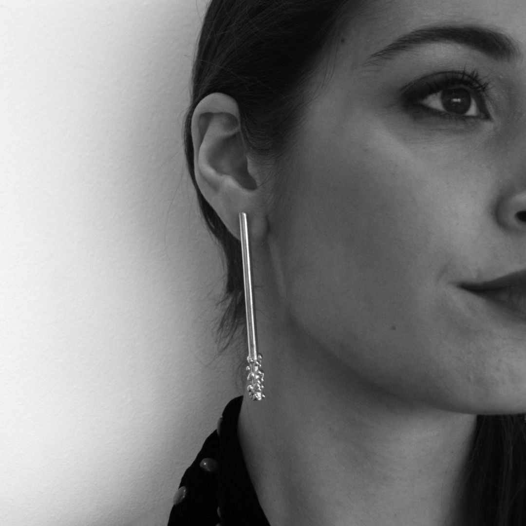 agapi-dropped-bubbles-long-line-boucles-bulles-argent image 2