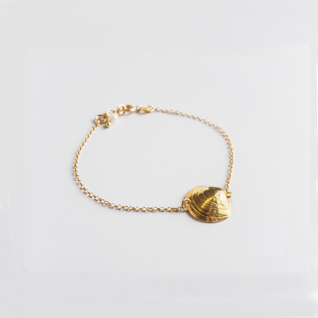 agapi-seastories-romantic-clam-bracelet-coquillage-dor-17-cm image 3