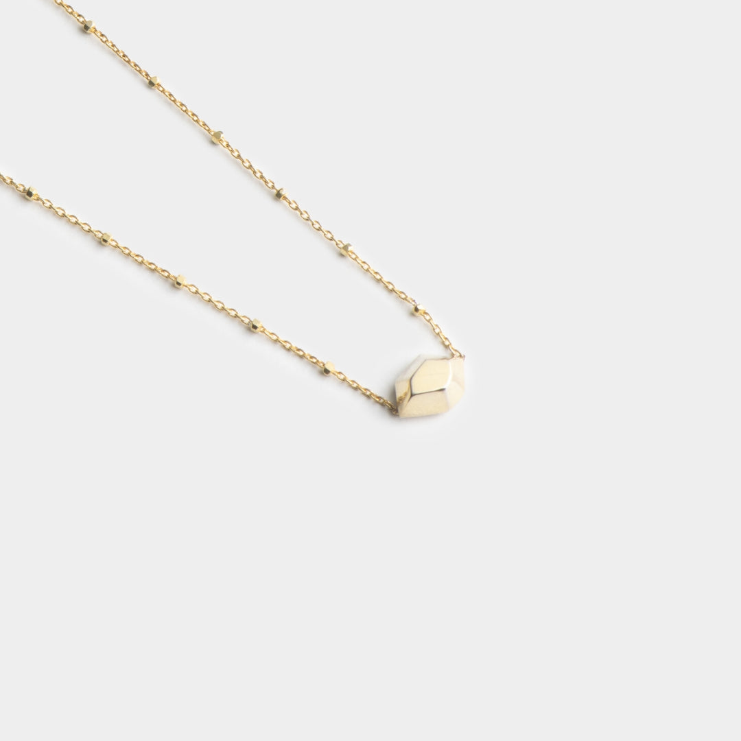 agapi-love-symbols-the-desire-collier-dor-losange image 3
