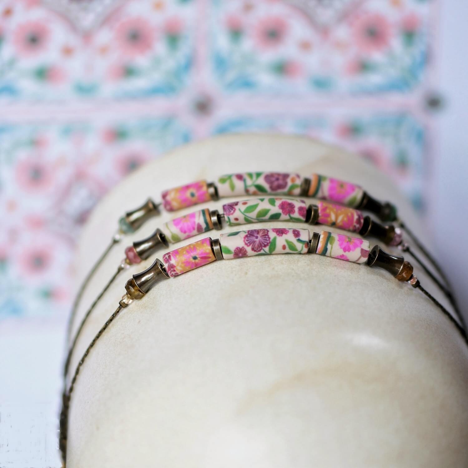 11prunes-solandra-bracelet-floral-indien-rose-laiton-bronze image 2