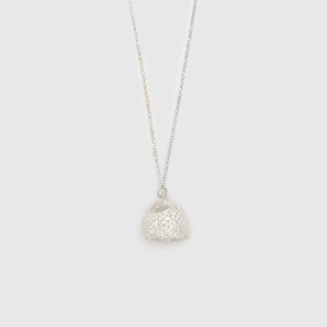 agapi-forestland-big-acorn-collier-pendentif-gland-argent-85cm image 1