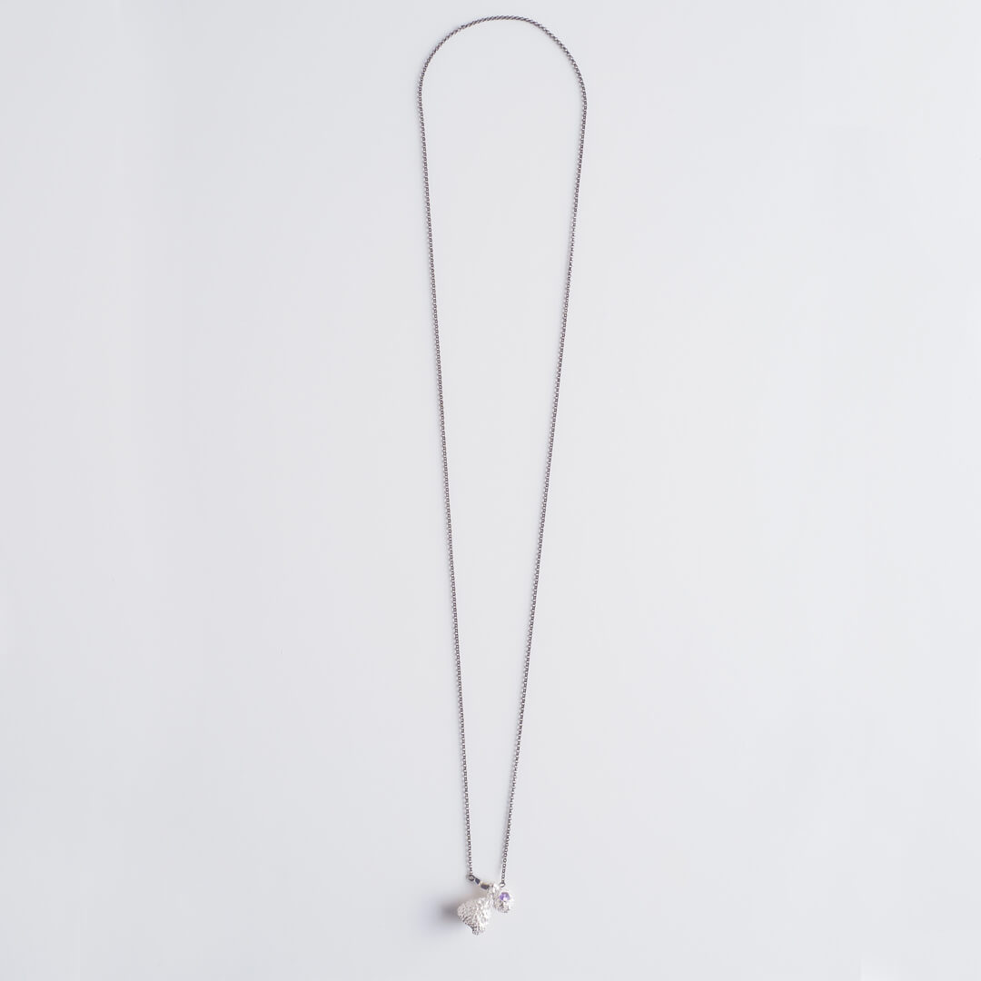 agapi-forestland-two-acorns-collier-gland-argent image 5