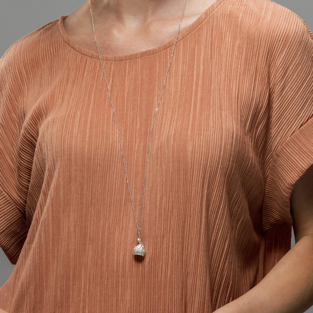 agapi-forestland-collier-gland-classic-acorn-argent-scintillant image 3