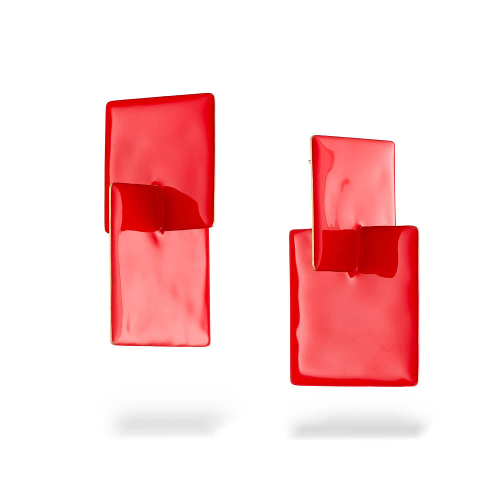 agapi-bau-jewels-semisquare-boucles-pendantes-rouge-mail image 1