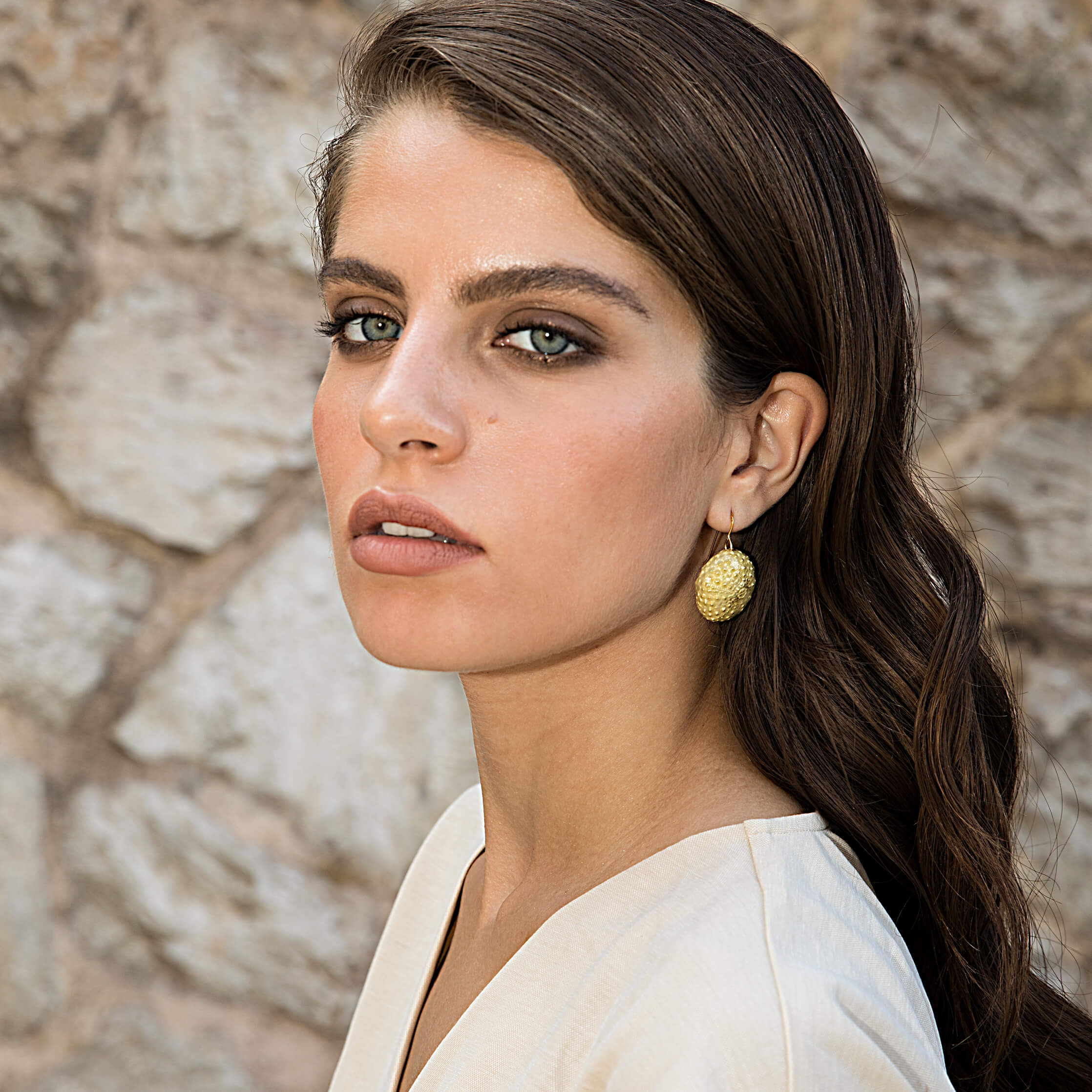 agapi-seastories-oursin-boucles-pendantes-transparent image 2