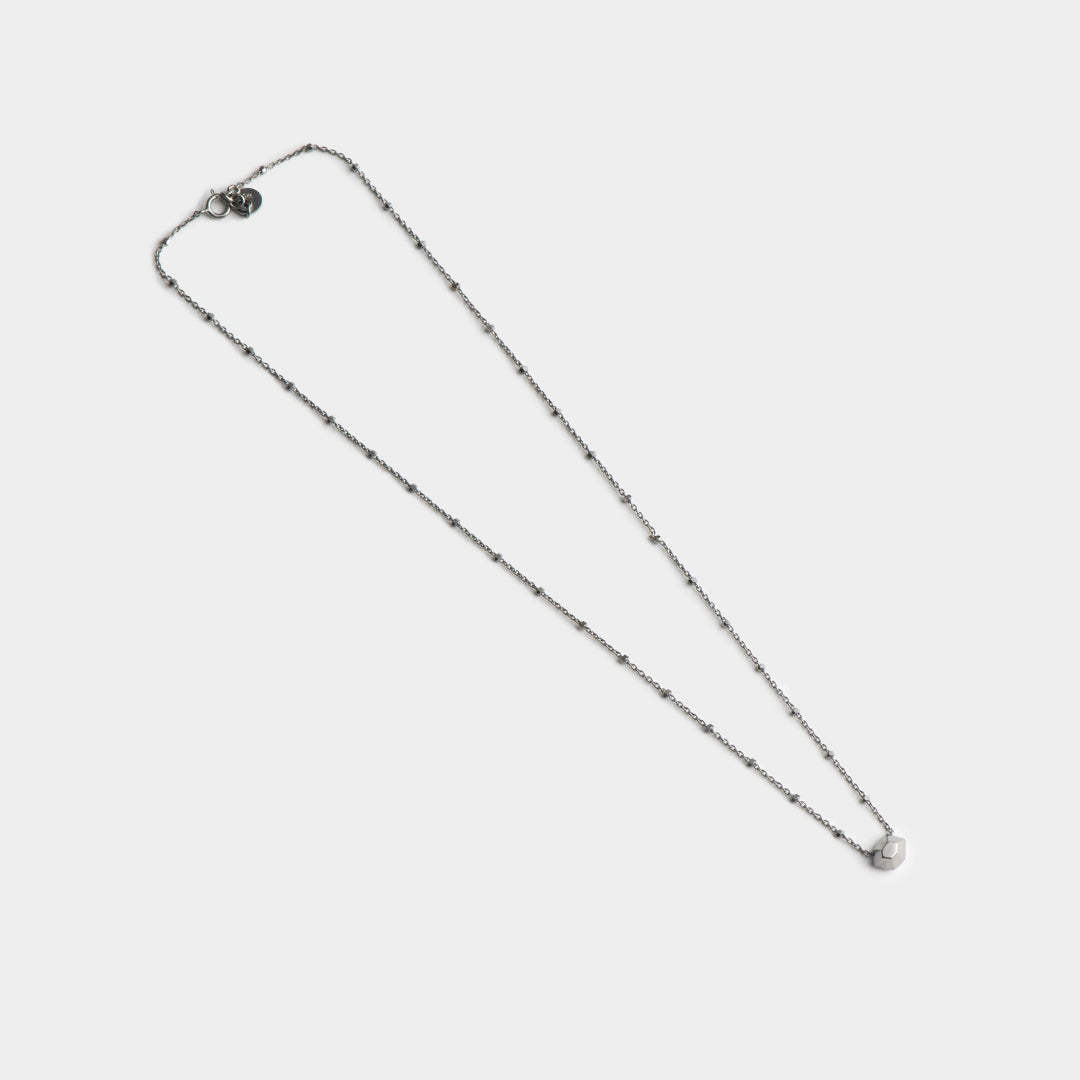 agapi-love-symbols-little-desire-collier-argent-rhodium-noir image 4