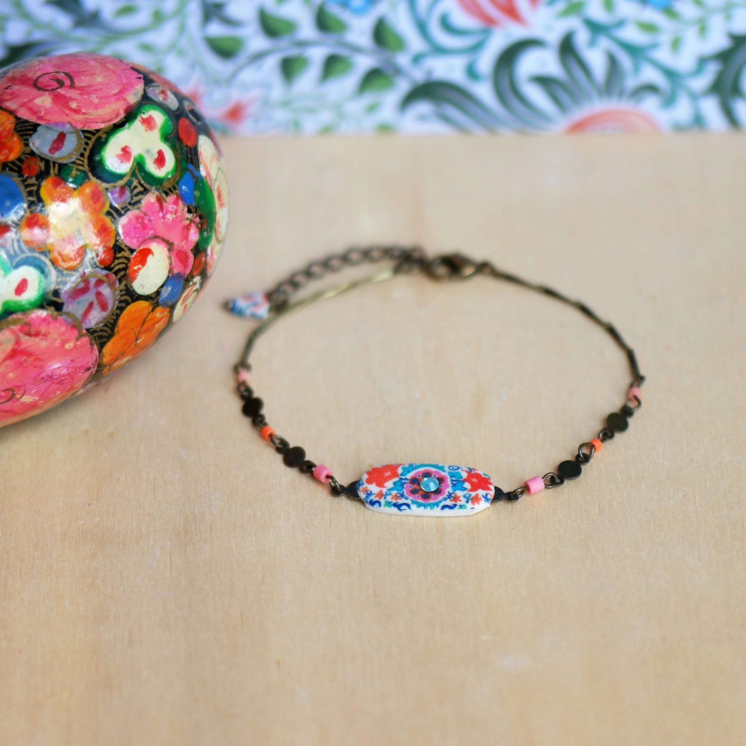 11prunes-suzanne-bracelet-boh-me-laiton-motif-suzani-orange-rose image 2