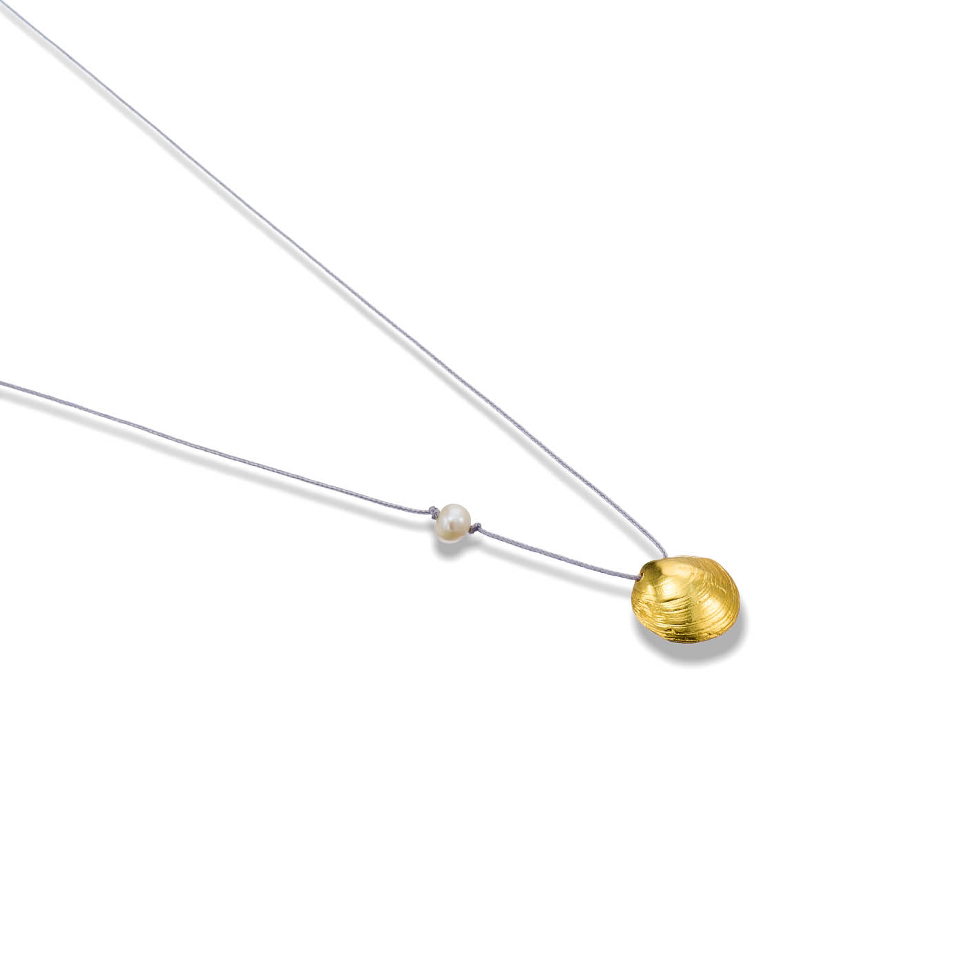 agapi-seastories-romantic-clam-collier-cordon-dor-coquillage image 3