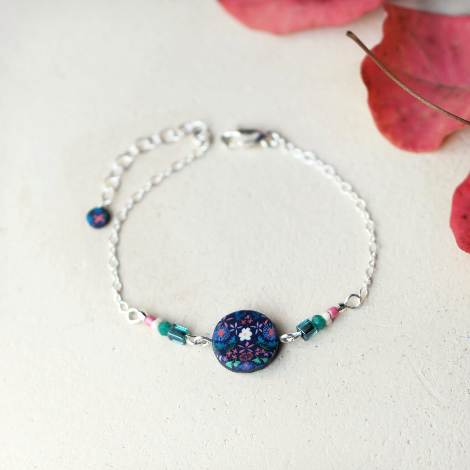 11prunes-nolana-bracelet-cabochon-floral-bleu-rose-argent image 3