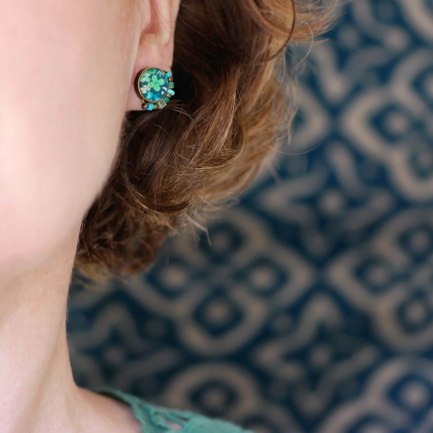 11prunes-amicie-boucles-d-oreilles-asym-triques-floral-vert image 3