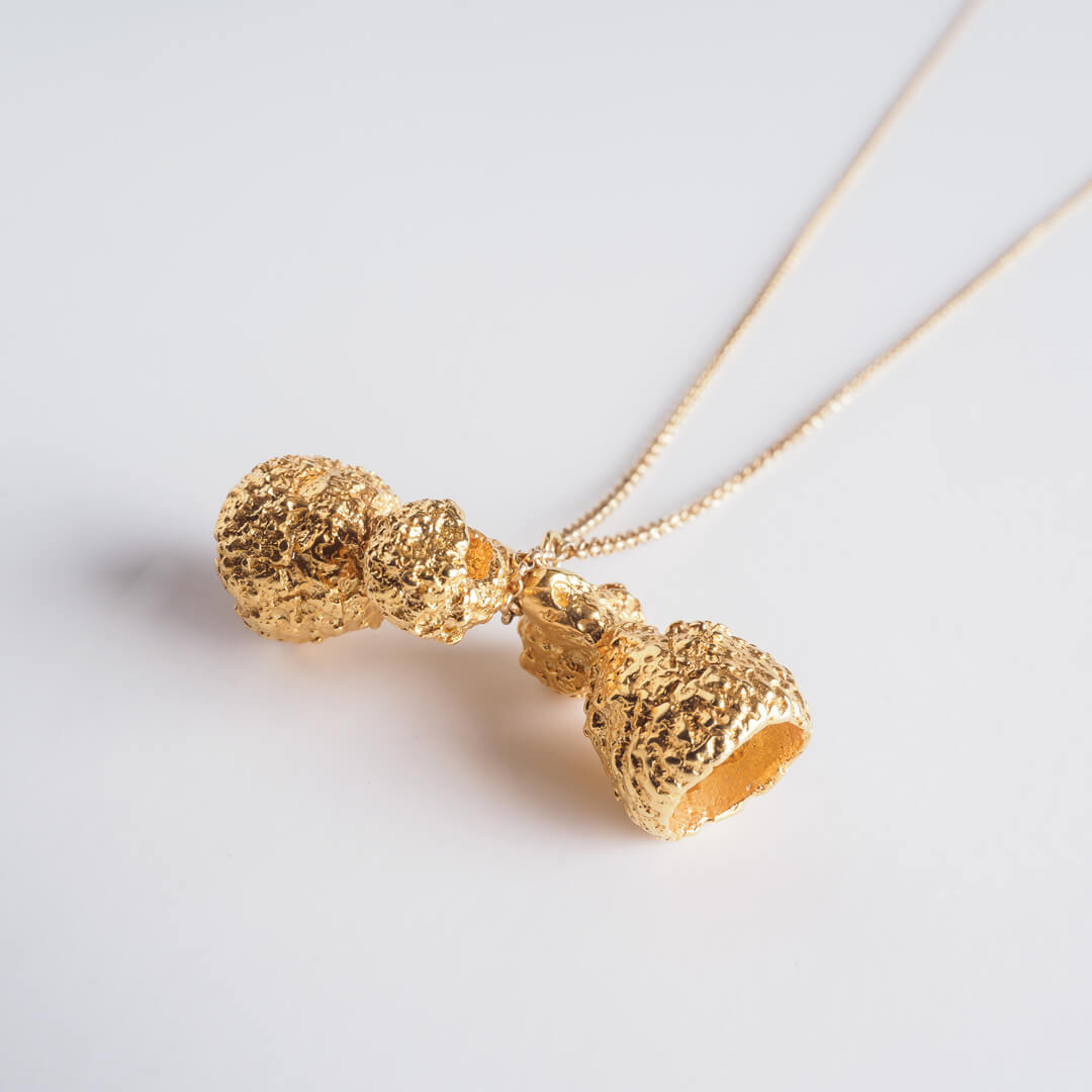 agapi-forestland-two-double-mirror-acorns-collier-long-dor-plaqu-or image 5